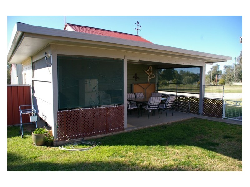34 River Park Road, Cowra NSW 2794