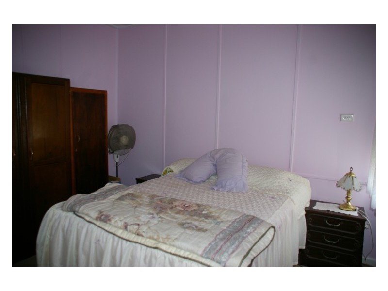 33 River Park Road, Cowra NSW 2794