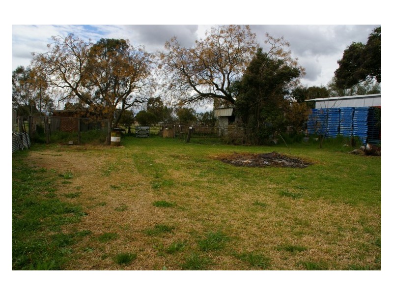 33 River Park Road, Cowra NSW 2794