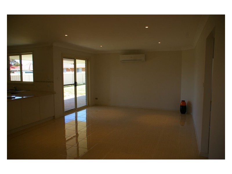 10 Mirage Drive, Cowra NSW 2794