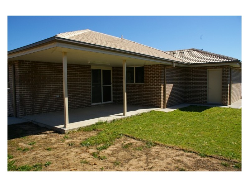 10 Mirage Drive, Cowra NSW 2794