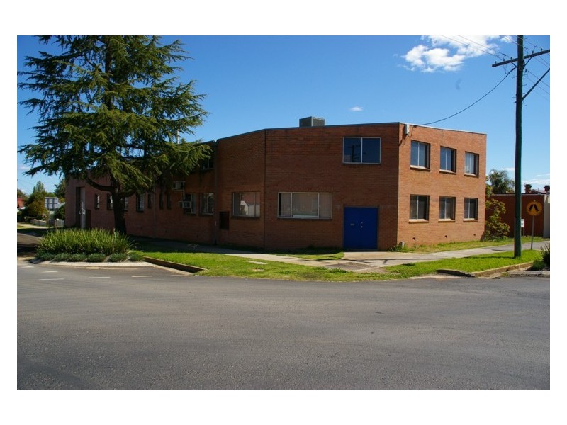 17-19 Vaux Street, Cowra NSW 2794