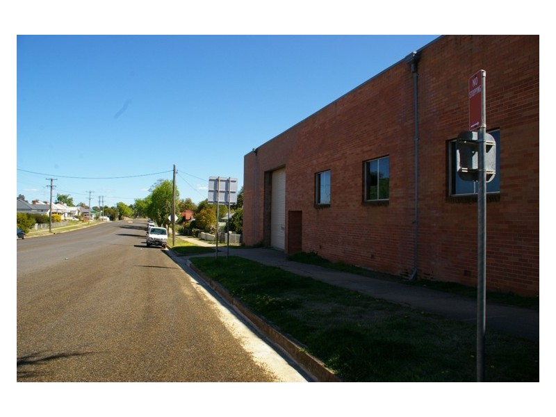 17-19 Vaux Street, Cowra NSW 2794