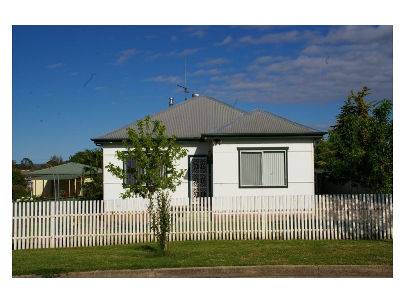 50 Kite Street, Cowra NSW 2794