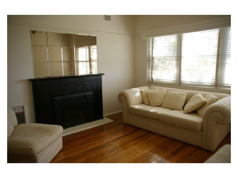 65 Lachlan Street, Cowra NSW 2794