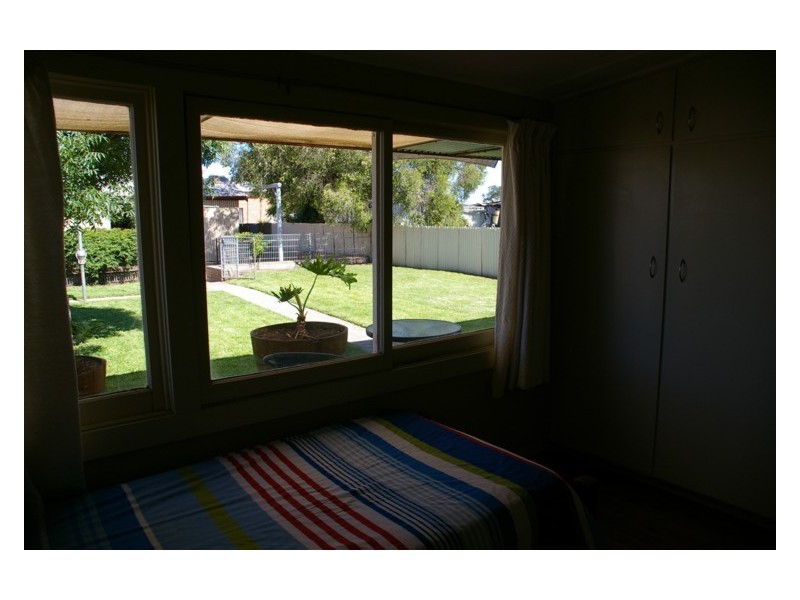 58 Fitzroy Avenue, Cowra NSW 2794