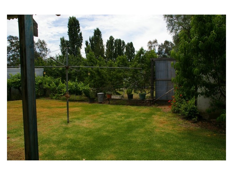 10 Alma Street, Koorawatha NSW 2807