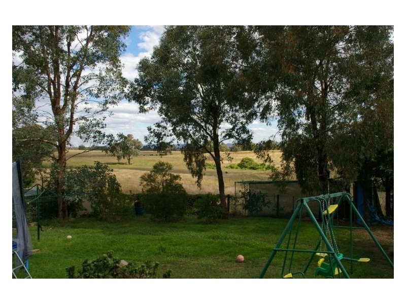 40 Taragala Street, Cowra NSW 2794