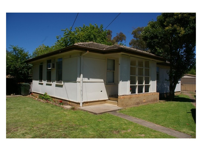 26 Victor Street, Cowra NSW 2794