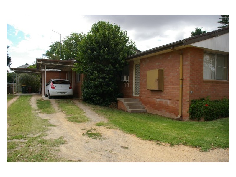 100 Redfern Street, Cowra NSW 2794