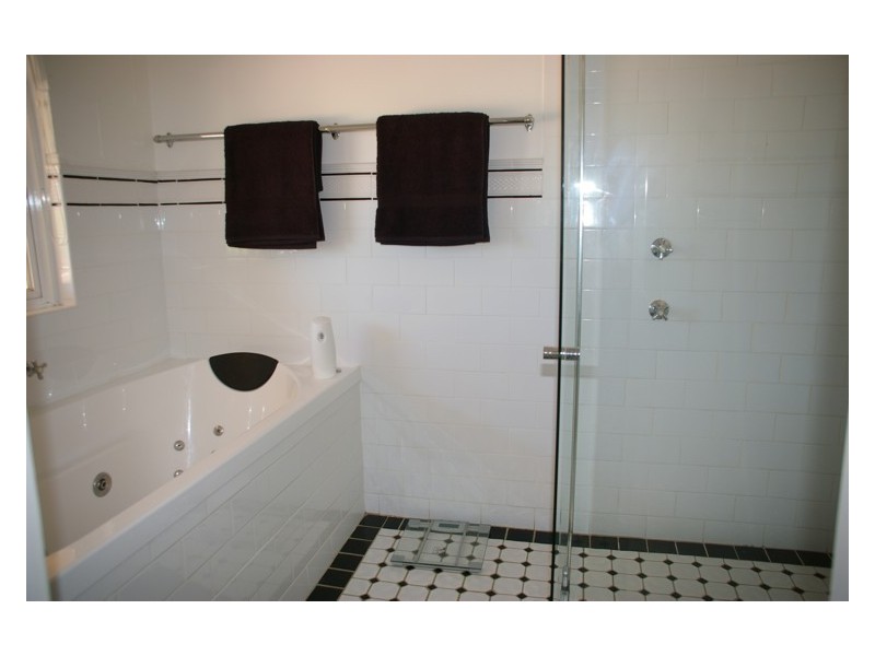 115 Waratah Street, Cowra NSW 2794