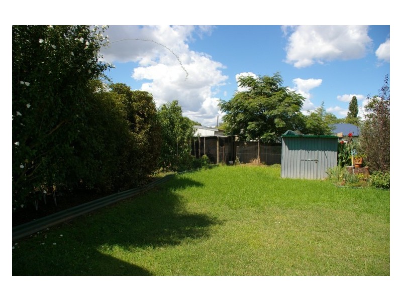 17 Cooyal Street, Cowra NSW 2794