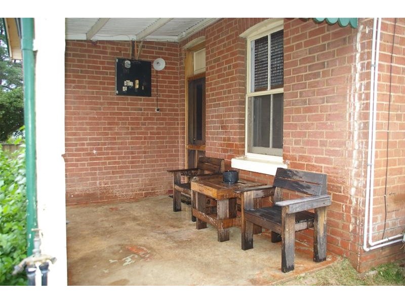 26 Coota Street, Cowra NSW 2794
