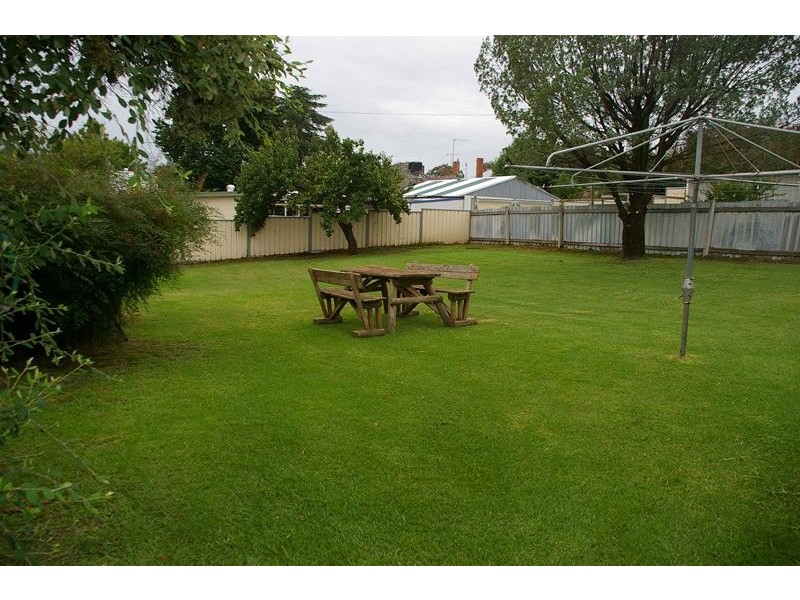 26 Coota Street, Cowra NSW 2794