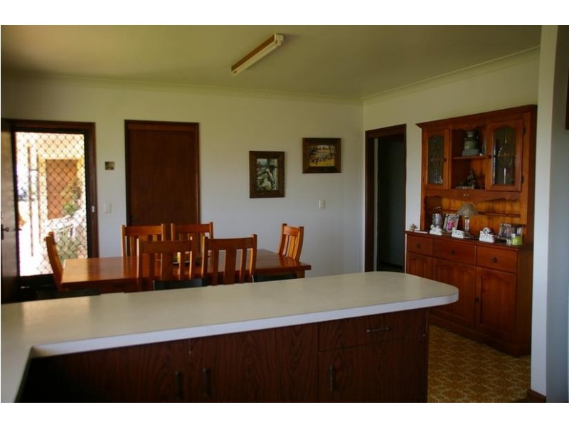 Reids Flat Road, Cowra NSW 2794