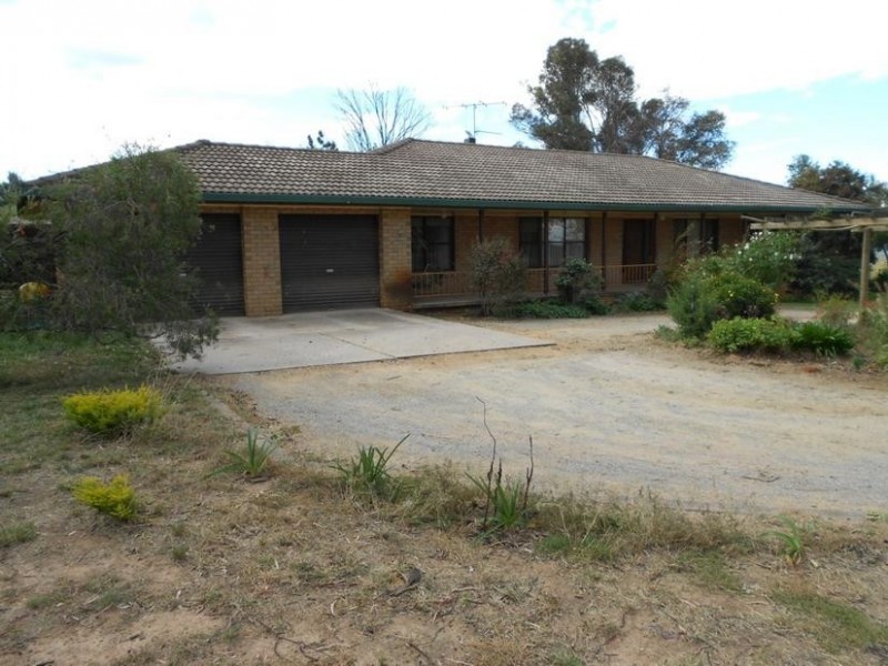 Middle Creek Road, Cowra NSW 2794