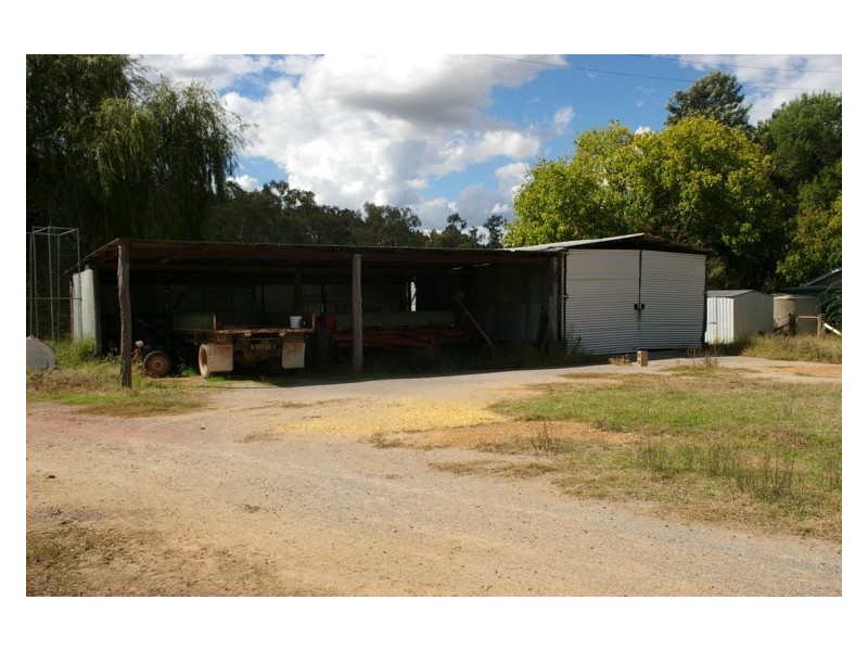 Middle Creek Road, Cowra NSW 2794