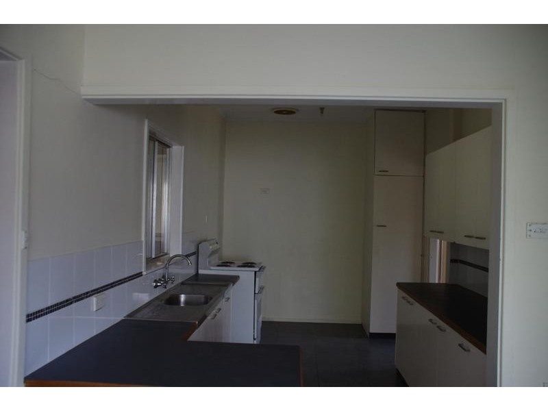87 Lachlan Street, Cowra NSW 2794