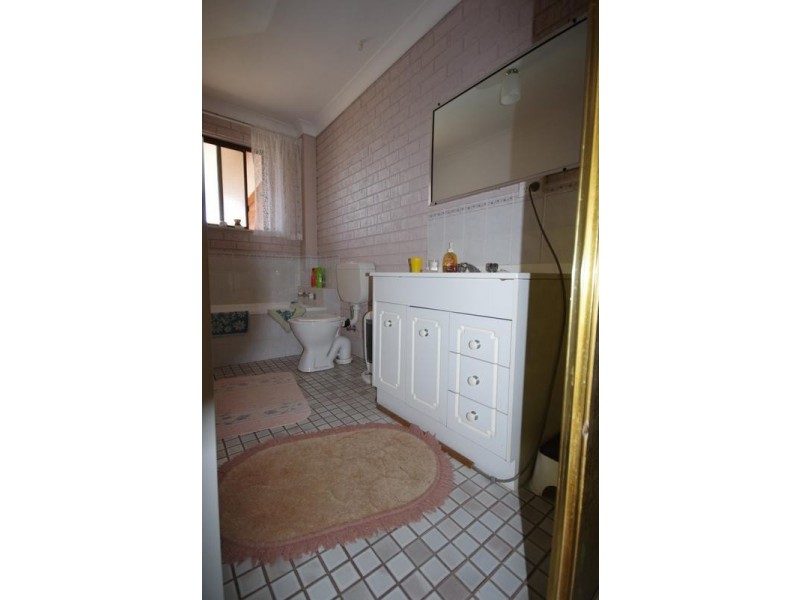 4/42 Evans Street, Cowra NSW 2794