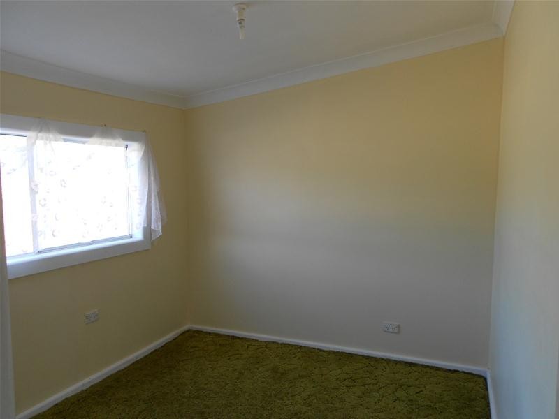 25 Robinson Street, Woodstock NSW 2538