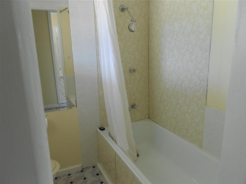 25 Robinson Street, Woodstock NSW 2538