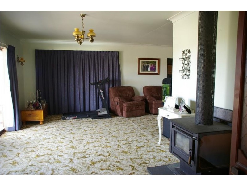 Reids Flat Road, Cowra NSW 2794