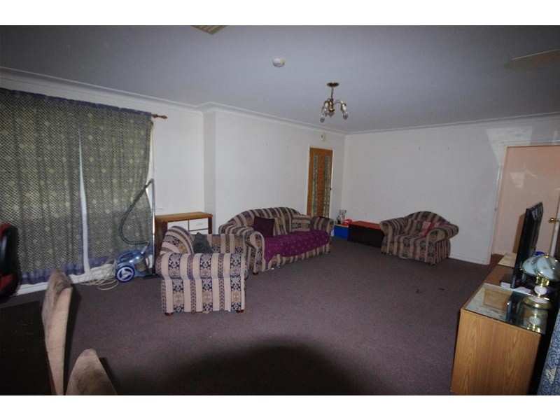 31 Victor Street, Cowra NSW 2794