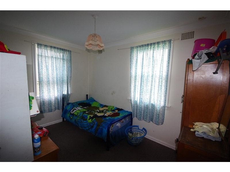 31 Victor Street, Cowra NSW 2794