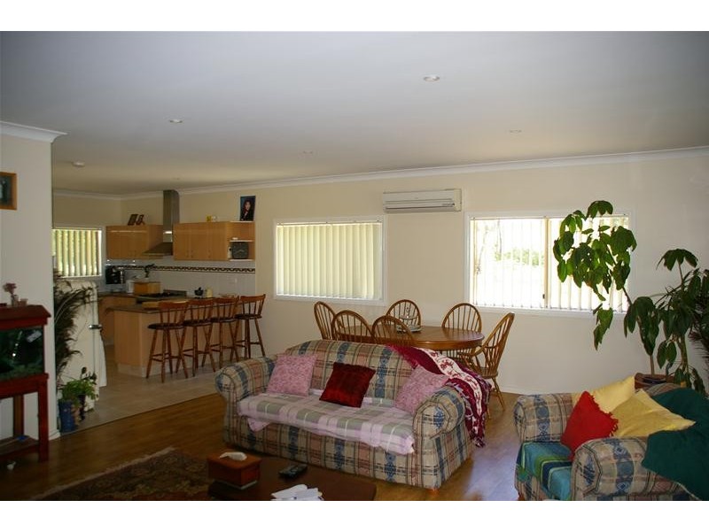 101 Boorowa Street, Koorawatha NSW 2807