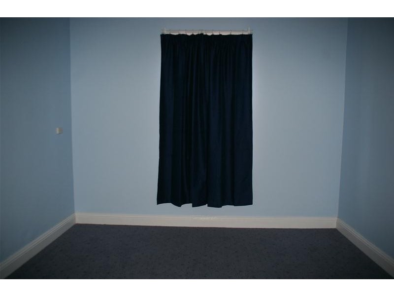 11 Vaux Street, Cowra NSW 2794