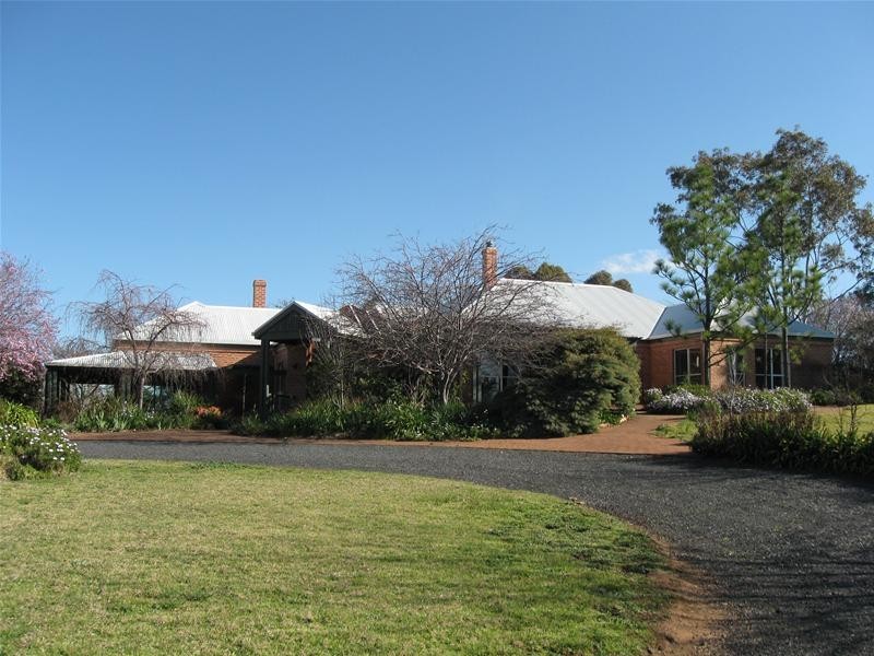60 Meadows Lane, Lyndhurst NSW 2797