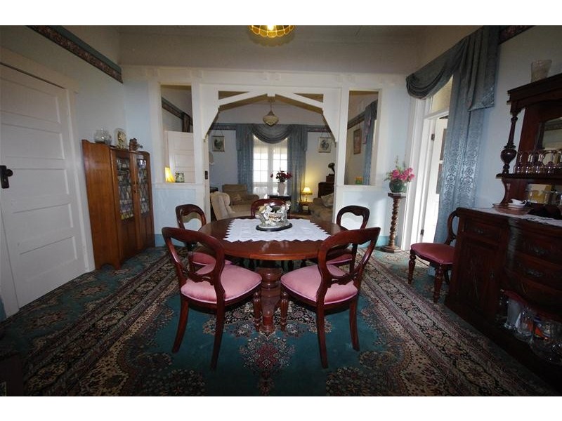 26 Keswick Street, Cowra NSW 2794