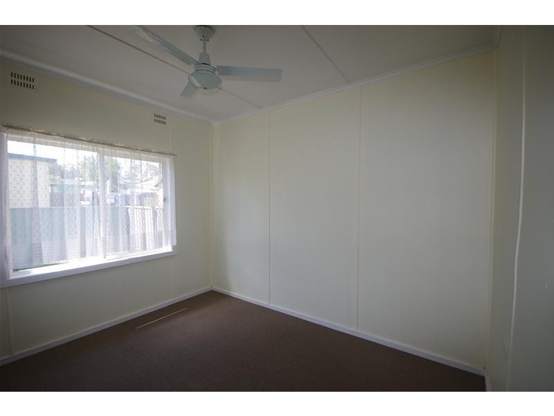 3 Macassar Street, Cowra NSW 2794