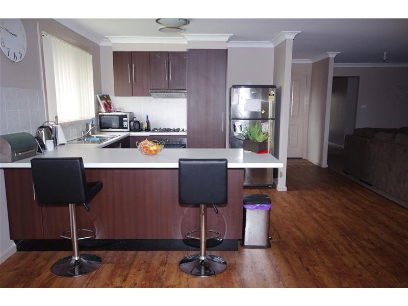 4 Mirage Drive, Cowra NSW 2794