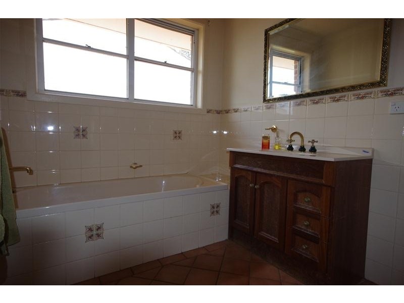 439 Porters Mount Road, Cowra NSW 2794