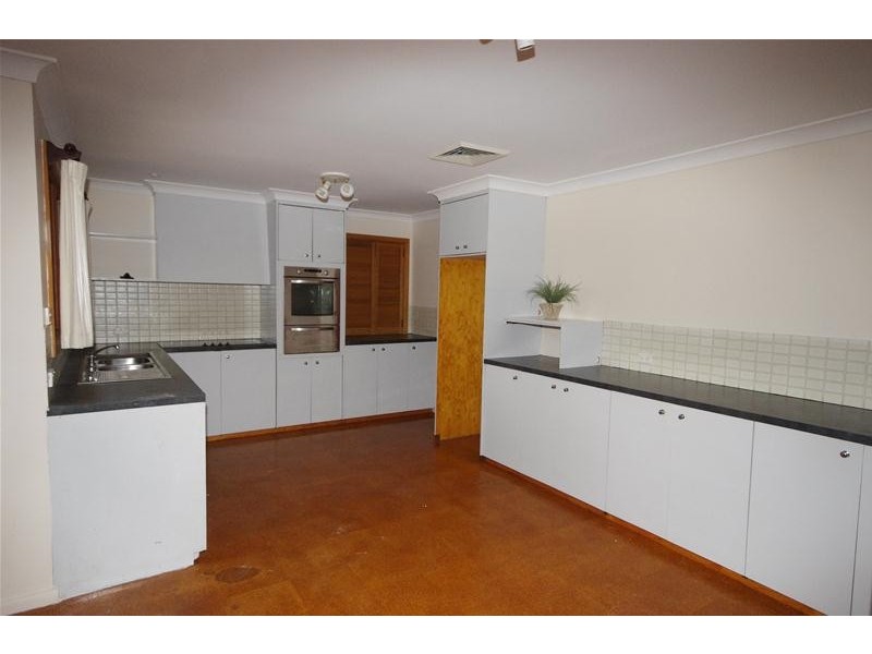 47 Evans Street, Cowra NSW 2794