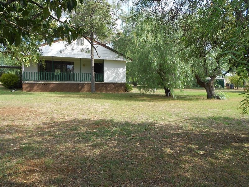 11-15 Carrington Street, Woodstock NSW 2793