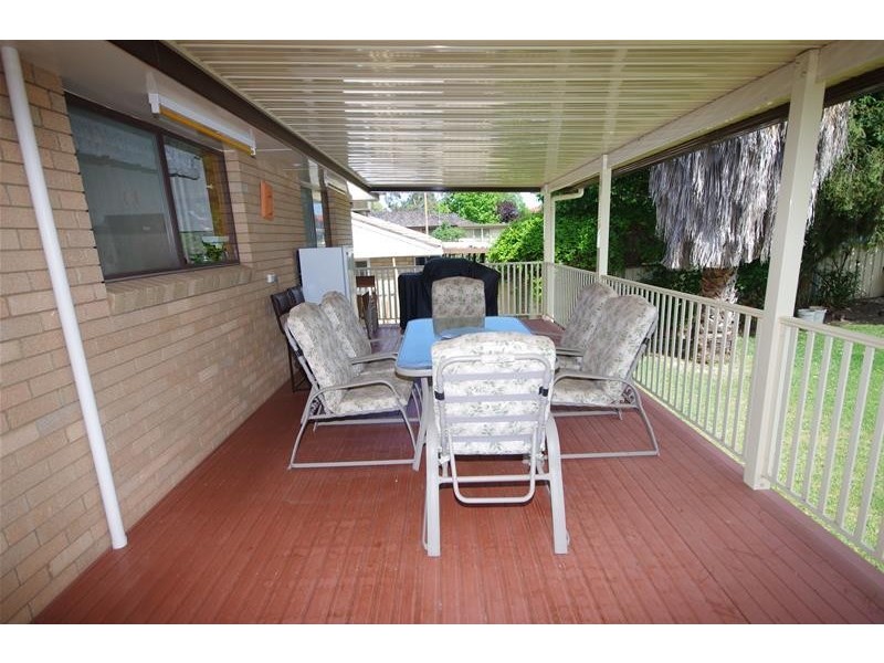 16 Comerford Street, Cowra NSW 2794