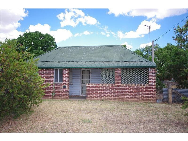 12-14 Victor Street, Cowra NSW 2794