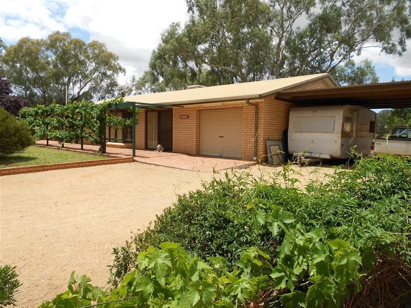 30 Goodacre Drive, Woodstock NSW 2793