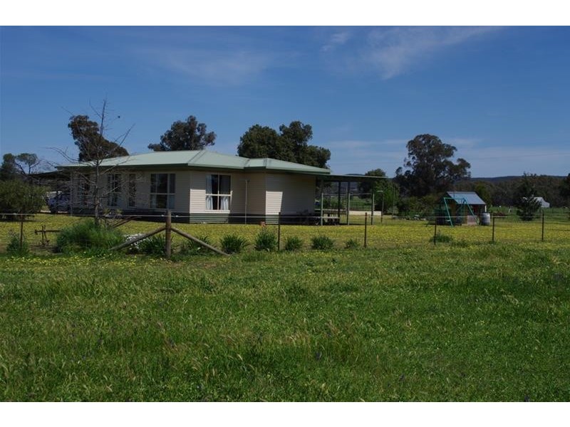 2365 Lachlan Valley Way, Cowra NSW 2794