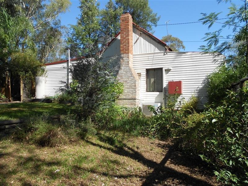 85 Main Street, Darbys Falls NSW 2793