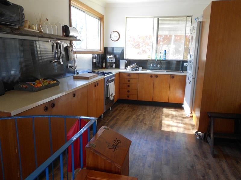 2232 Reg Hailstone Way, Cowra NSW 2794