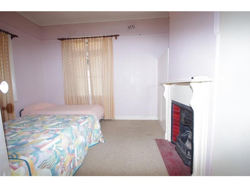 54 Lachlan Street, Cowra NSW 2794