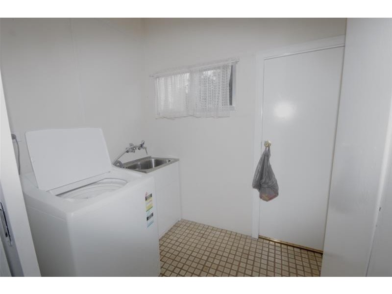 4 Duffey Avenue, Cowra NSW 2794