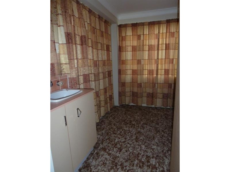 20 Berowra Street, Cowra NSW 2794