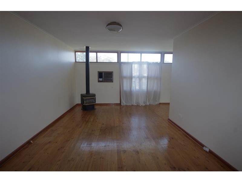 28 Victor Street, Cowra NSW 2794