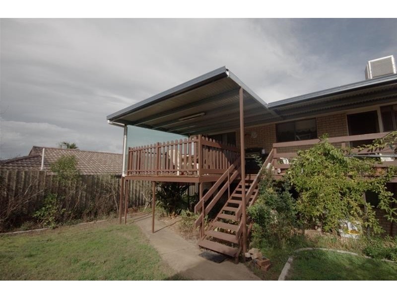 4 Lowan Place, Cowra NSW 2794