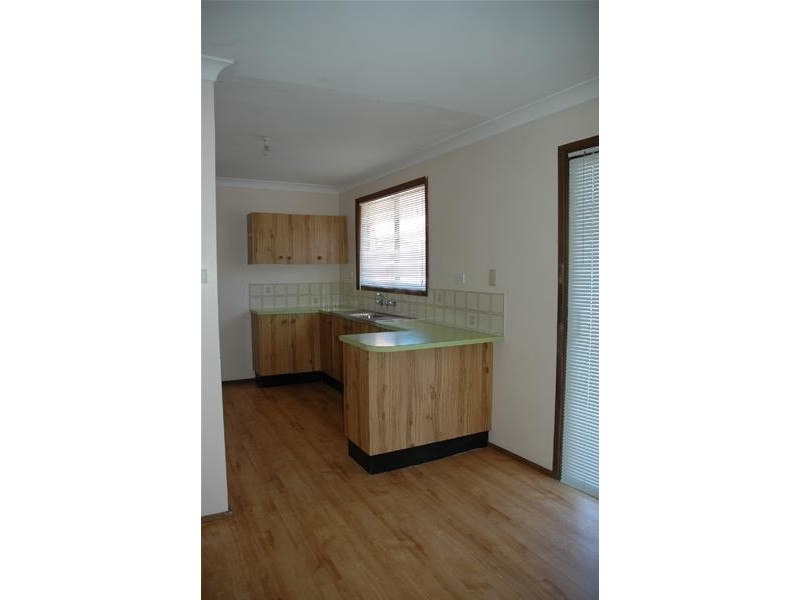 15 Logan Street, Cowra NSW 2794