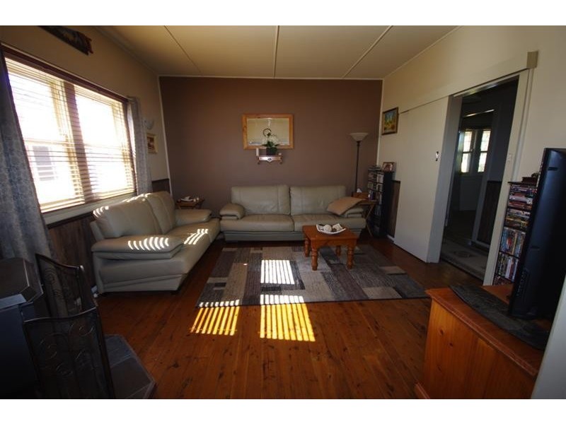 58 Fitzroy Avenue, Cowra NSW 2794